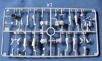 Riich Model 1/35 East Meet West (Elbe River. 1945) (RV35014) - Image 2
