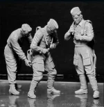 Master Box 1/35 Pilots of Luftwaffe (MB3202) - Image 3