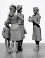 Master Box 1/35 Women of WWII Era (MB35148) - Image 5