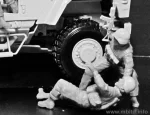 Master Box 1/35 Man Down! US Modern Army (MB35170) - Image 11