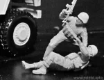 Master Box 1/35 Man Down! US Modern Army (MB35170) - Image 12