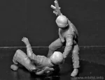 Master Box 1/35 Man Down! US Modern Army (MB35170) - Image 14