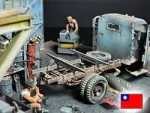 Master Box 1/35 Auto-Repair Crew (MB3582) - Image 24