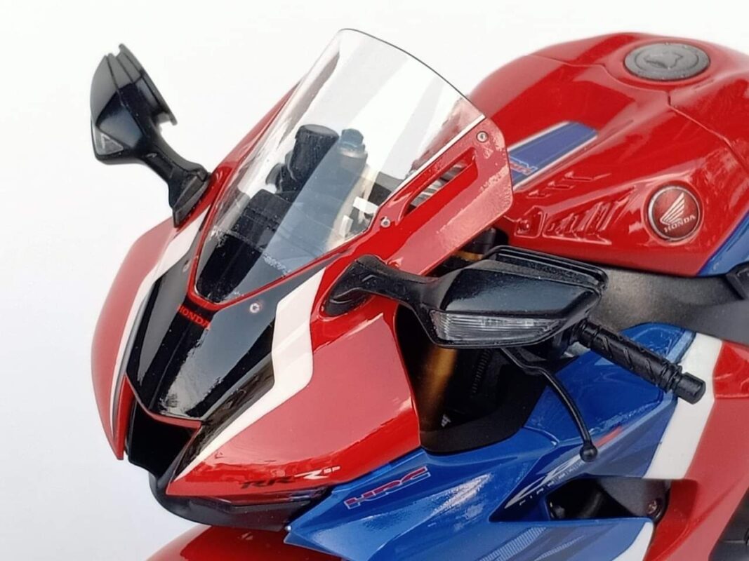Pro Built Tamiya 1/12 TA14138 Honda CBR1000RR-R FIREBLADE SP#1