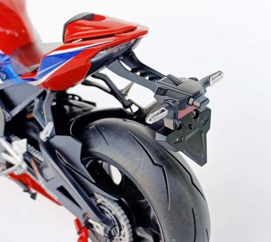 Pro Built Tamiya 1/12 TA14138 Honda CBR1000RR-R FIREBLADE SP#8