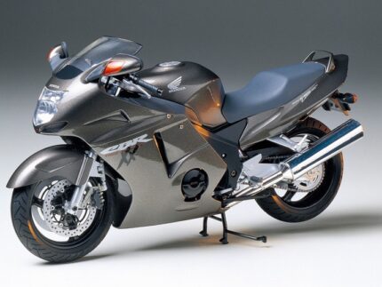 Tamiya 1/12 Honda CBR 1100XX Super Blackbird (TA14070) - TA14070