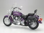 Tamiya 1/12 Yamaha XV1600 Roadstar Custom (TA14135) - TA14135