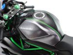 Tamiya 1/12 Kawasaki Ninja H2 Carbon (TA14136) - TA14136