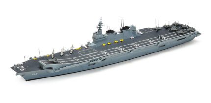 Tamiya 1/700 Aircraft Carrier Ibuki (TA25413) - TA25413