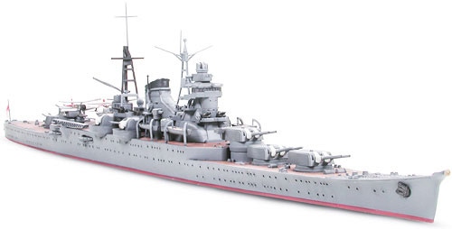 Tamiya 1/700 Japanese Heavy Cruiser Suzuya (TA31343) - TA31343
