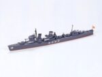 Tamiya 1/700 Japanese Destroyer Ayanami (TA31405) - TA31405