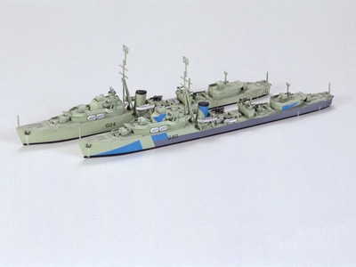 Tamiya 1/700 O Class British Destroyer (TA31904) - TA31904