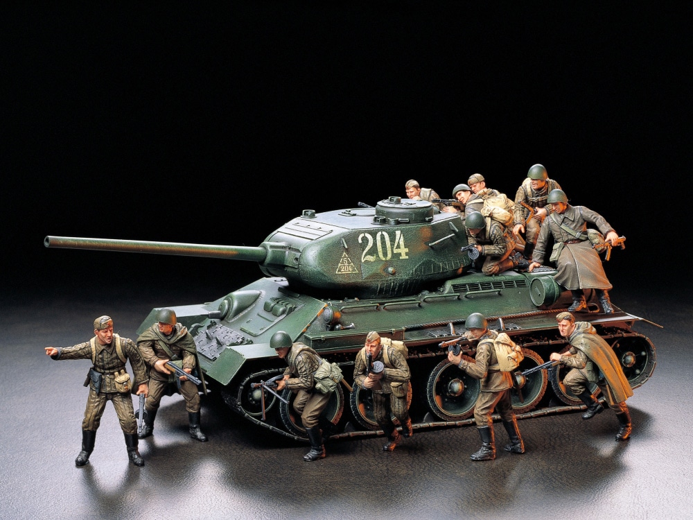 TA35207_1 Tamiya 1/35 Russian Army Assault Infantry (TA35207) - TA35207