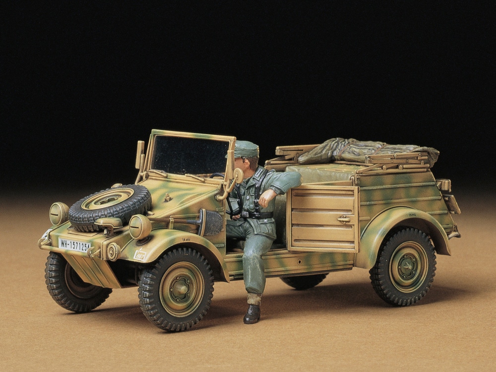 TA35213_1 Tamiya 1/35 German Kubelwagen Type 82 (TA35213) - TA35213