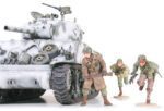 Tamiya 1/35 M4A3 Sherman 105mm Howitzer (TA35251) - TA35251