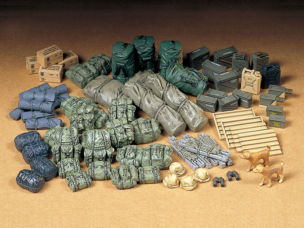 TA35266_1 Tamiya 1/35 Modern US Military Equipment (TA35266) - TA35266