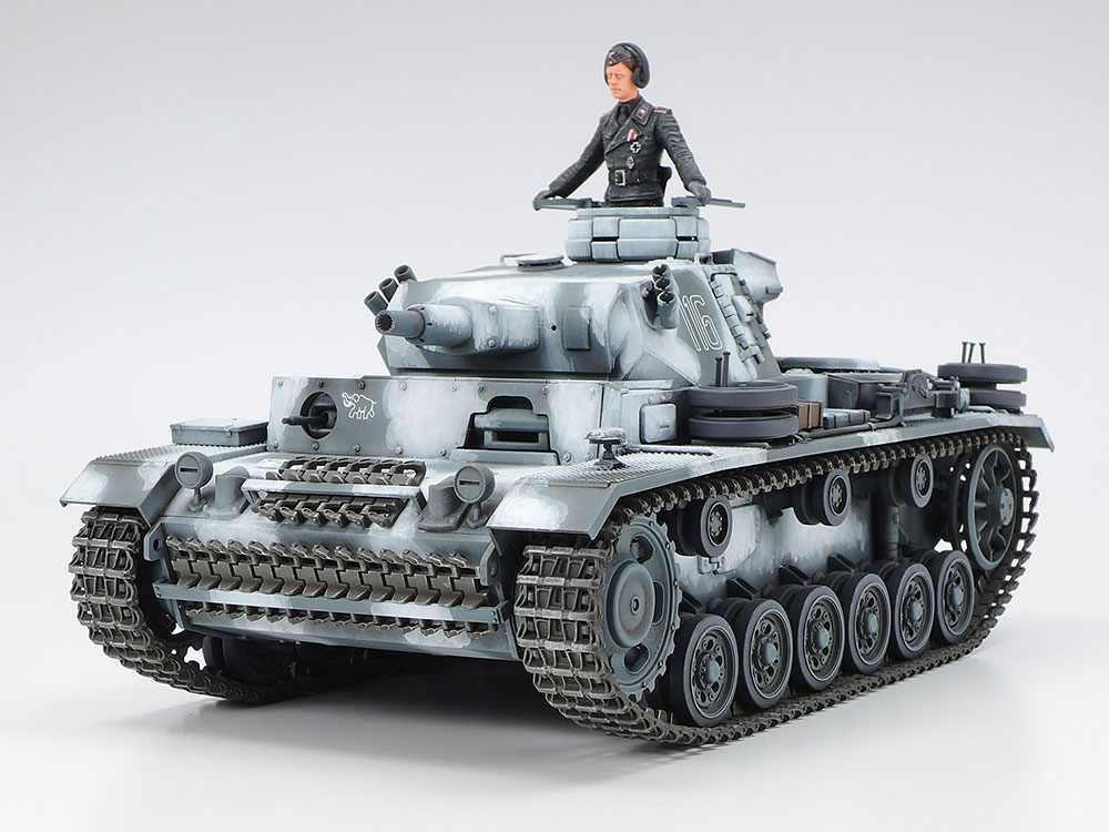 Tamiya 1/35 Panzerkampfwagen III (TA35290) - TA35290