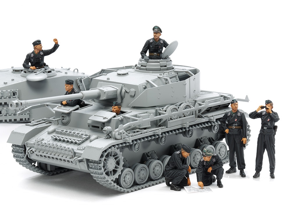 Tamiya 1/35 Wehrmacht Tank Crew Set (TA35354) - TA35354