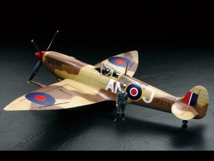 Tamiya 1/32 Supermarine Spitfire Mk.VIII (TA60320) - TA60320