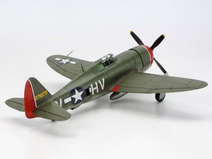 Tamiya 1/72 Republic P-47D Thunderbolt "Razorback" (TA60769) - TA60769