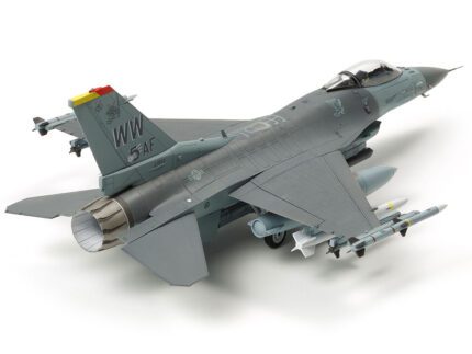 Tamiya 1/72 F-16CJ W/Full Equipment (TA60788) - TA60788