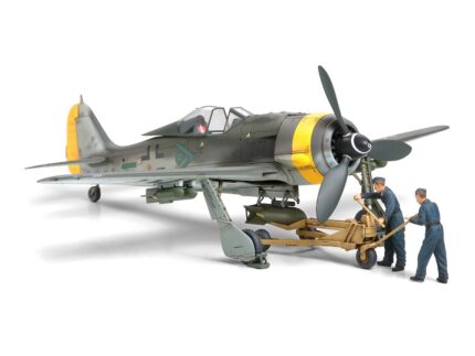Tamiya 1/48 Focke Wulf FW190 F-8/9 w/Bomb Loading (TA61104) - TA61104
